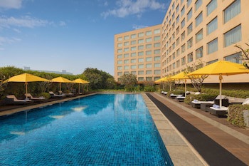 Courtyard By Marriott Mumbai International Airport