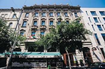 Courtyard By Marriott Budapest City Center