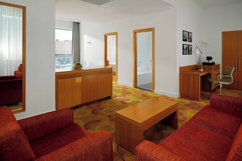 Courtyard By Marriott Budapest City Center
