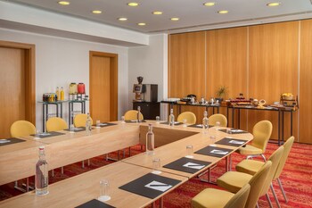 Courtyard By Marriott Budapest City Center