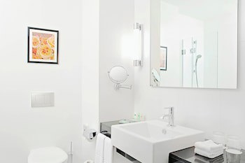 Courtyard By Marriott Budapest City Center