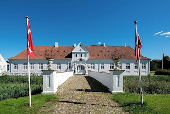 Store Restrup Slotshotel