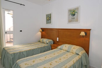 Apartamentos Hc Burriana Playa