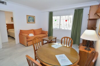 Apartamentos Hc Burriana Playa