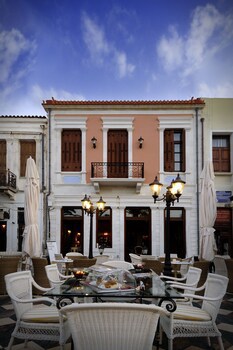 Civitas Boutique Hotel