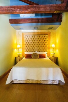 Civitas Boutique Hotel