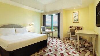 Berjaya Waterfront Hotel