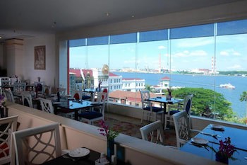 Berjaya Waterfront Hotel