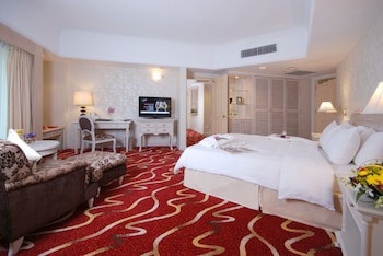 Berjaya Waterfront Hotel