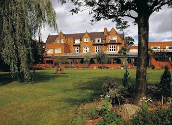 Brook Mollington Banastre Hotel And Spa