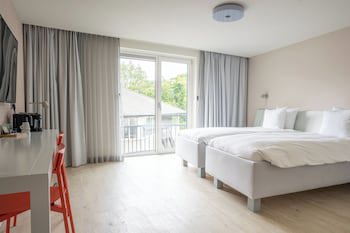 Blooming Hotel