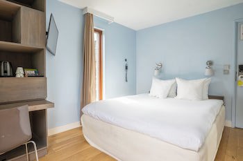 Blooming Hotel