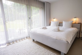 Blooming Hotel