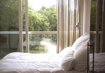 Blooming Hotel