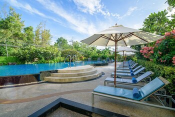Golden Beach Cha-Am Hotel