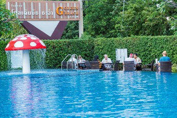 Golden Beach Cha-Am Hotel