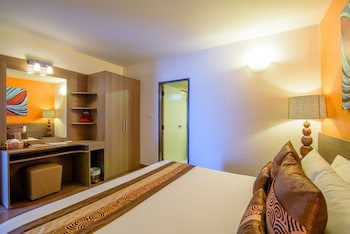 Golden Beach Cha-Am Hotel
