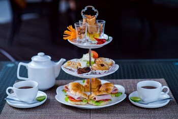 Golden Beach Cha-Am Hotel