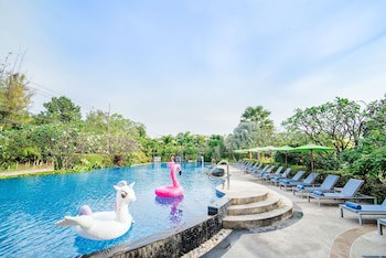 Golden Beach Cha-Am Hotel