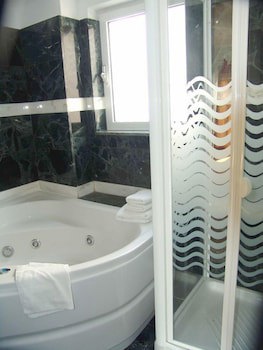 Art Suites Athens
