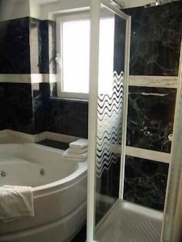 Art Suites Athens