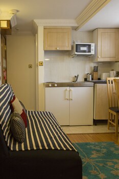 Aspen Apartments