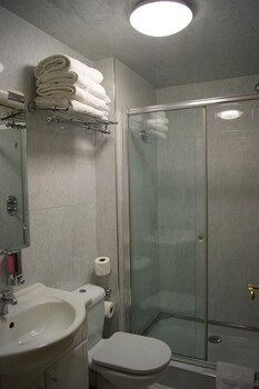 Aspen Apartments
