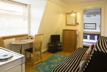 Aspen Apartments