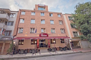 Victoria Hotel
