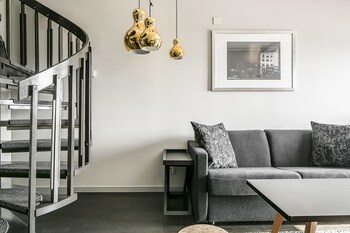 Selma Spa+