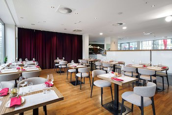 Park Inn by Radisson Frankfurt Airport Hotel galeri fotoğrafı