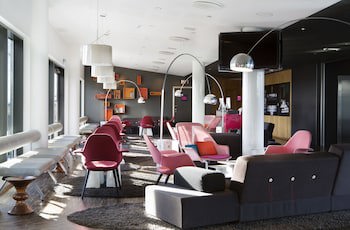 Comfort Hotel Runway