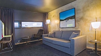 Comfort Hotel Runway