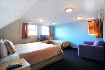 Athena Motel & Apartments
