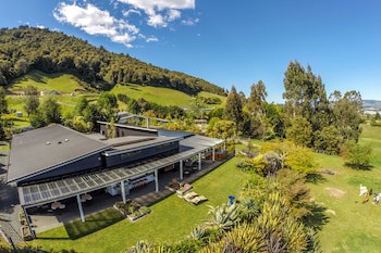 City Lights Boutique Lodge
