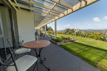 City Lights Boutique Lodge