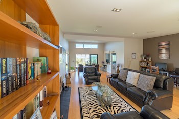 City Lights Boutique Lodge