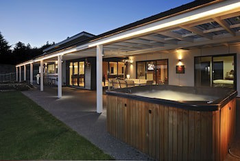 City Lights Boutique Lodge