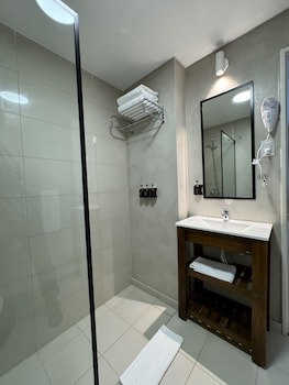 Guemes Hotel & Spa