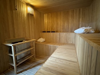 Guemes Hotel & Spa