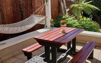 African Breeze Guest House