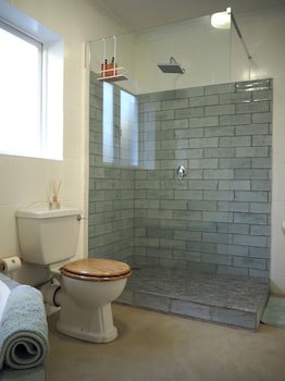 African Breeze Guest House