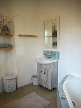 African Breeze Guest House