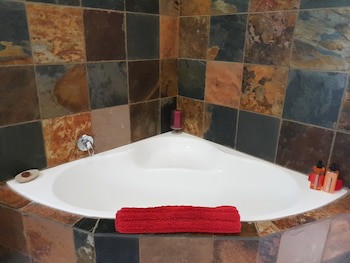 African Breeze Guest House