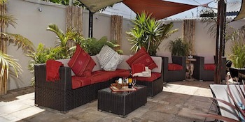 African Breeze Guest House