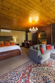 Woodall Country House & Spa