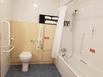 Holiday Inn Express Shrewsbury, An Ihg Hotel