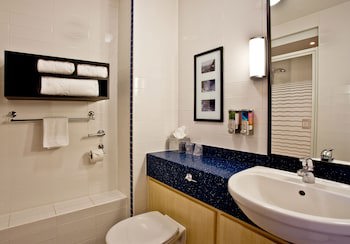 Holiday Inn Express Shrewsbury, An Ihg Hotel