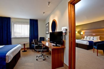 Holiday Inn Express Shrewsbury, An Ihg Hotel