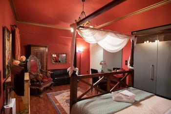Anastazia Luxury Suites & Rooms